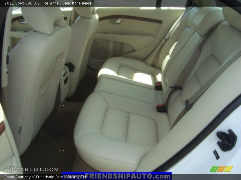 Ice White / Sandstone Beige 2011 Volvo S80 3.2