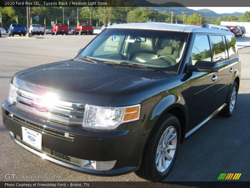 Tuxedo Black / Medium Light Stone 2010 Ford Flex SEL