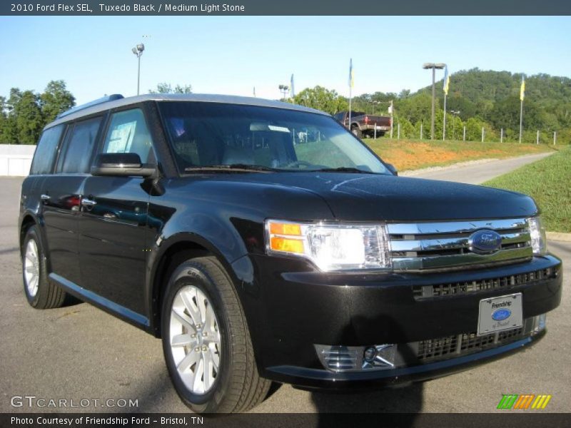 Tuxedo Black / Medium Light Stone 2010 Ford Flex SEL