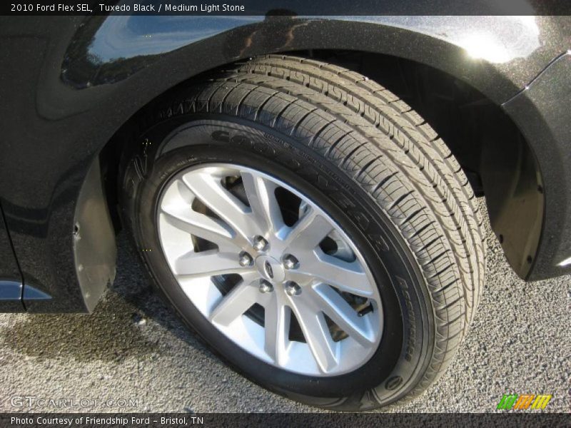 Tuxedo Black / Medium Light Stone 2010 Ford Flex SEL