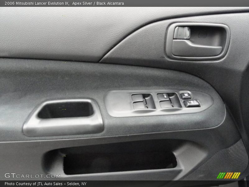 Apex Silver / Black Alcantara 2006 Mitsubishi Lancer Evolution IX