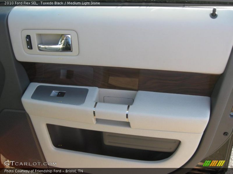 Tuxedo Black / Medium Light Stone 2010 Ford Flex SEL