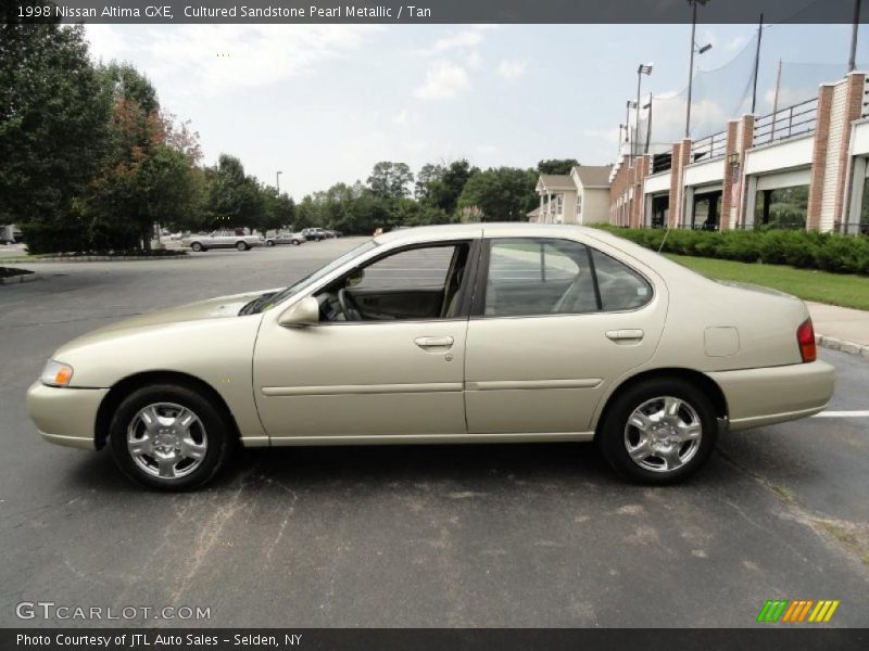 Cultured Sandstone Pearl Metallic / Tan 1998 Nissan Altima GXE
