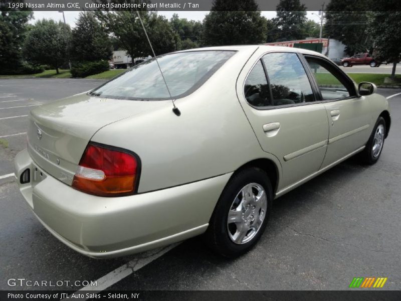 Cultured Sandstone Pearl Metallic / Tan 1998 Nissan Altima GXE