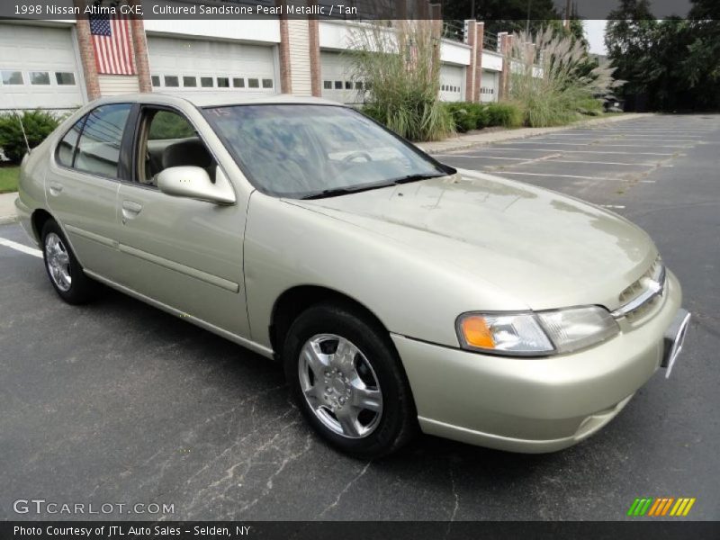Cultured Sandstone Pearl Metallic / Tan 1998 Nissan Altima GXE