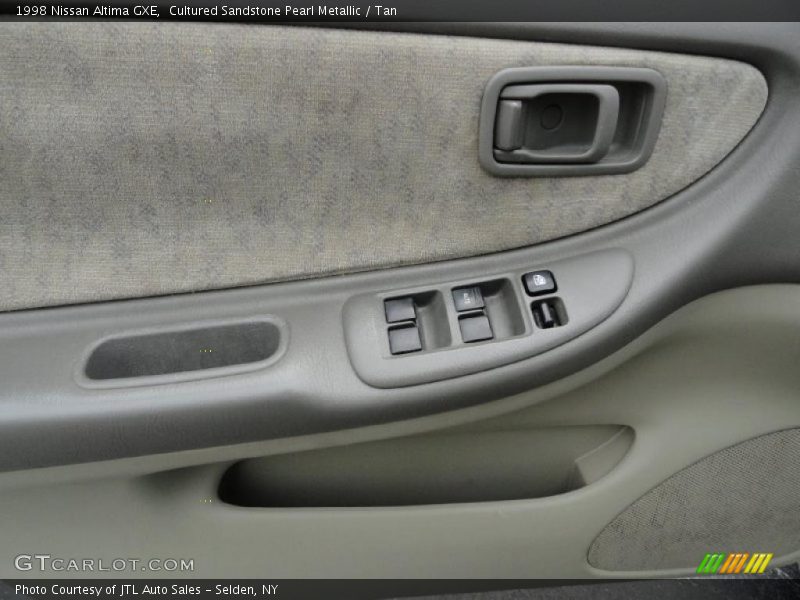 Cultured Sandstone Pearl Metallic / Tan 1998 Nissan Altima GXE