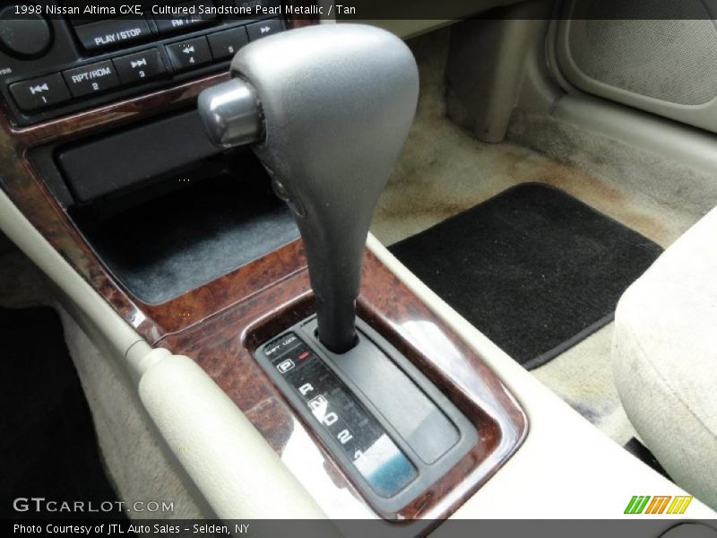 Cultured Sandstone Pearl Metallic / Tan 1998 Nissan Altima GXE