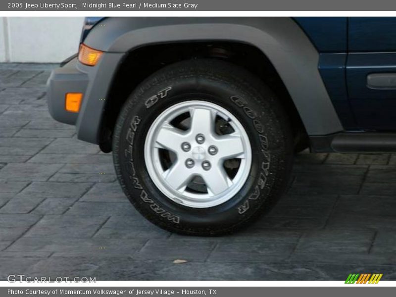 Midnight Blue Pearl / Medium Slate Gray 2005 Jeep Liberty Sport