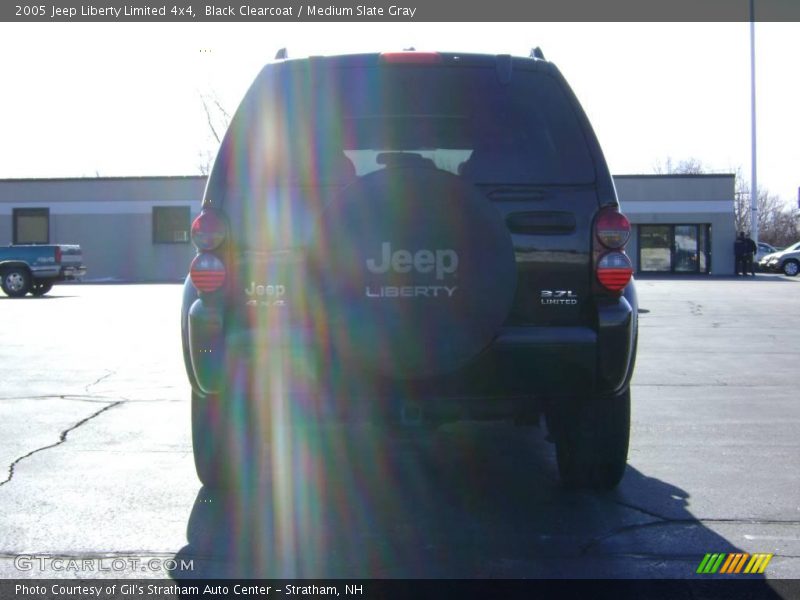 Black Clearcoat / Medium Slate Gray 2005 Jeep Liberty Limited 4x4