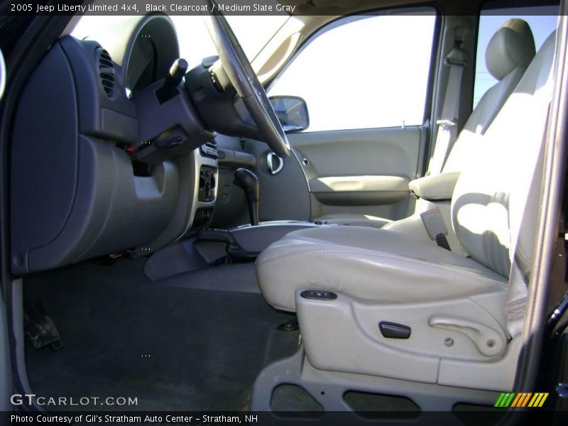 Black Clearcoat / Medium Slate Gray 2005 Jeep Liberty Limited 4x4