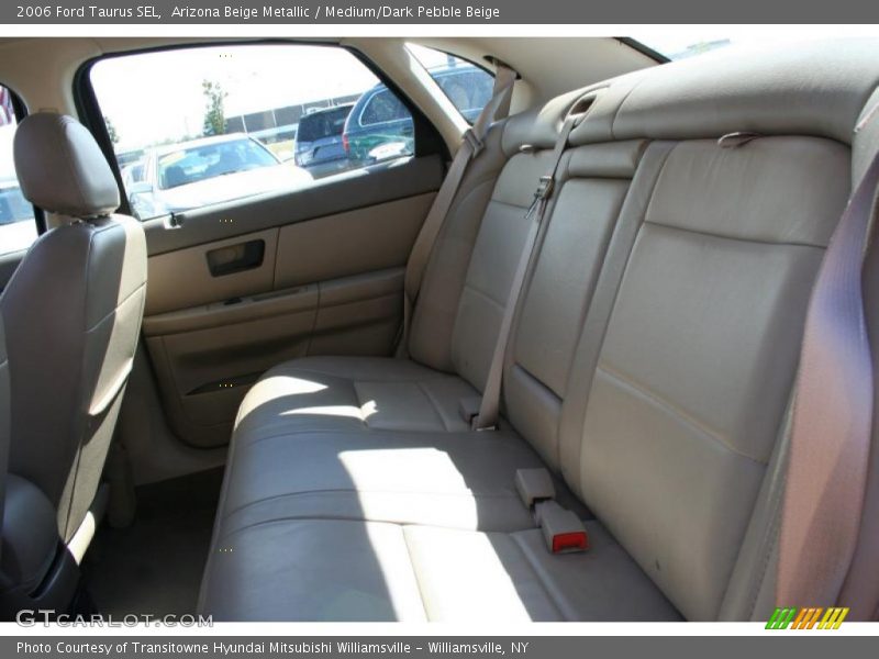 Arizona Beige Metallic / Medium/Dark Pebble Beige 2006 Ford Taurus SEL