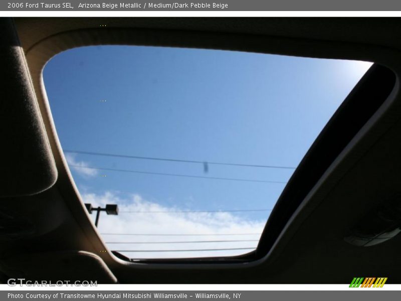 Arizona Beige Metallic / Medium/Dark Pebble Beige 2006 Ford Taurus SEL