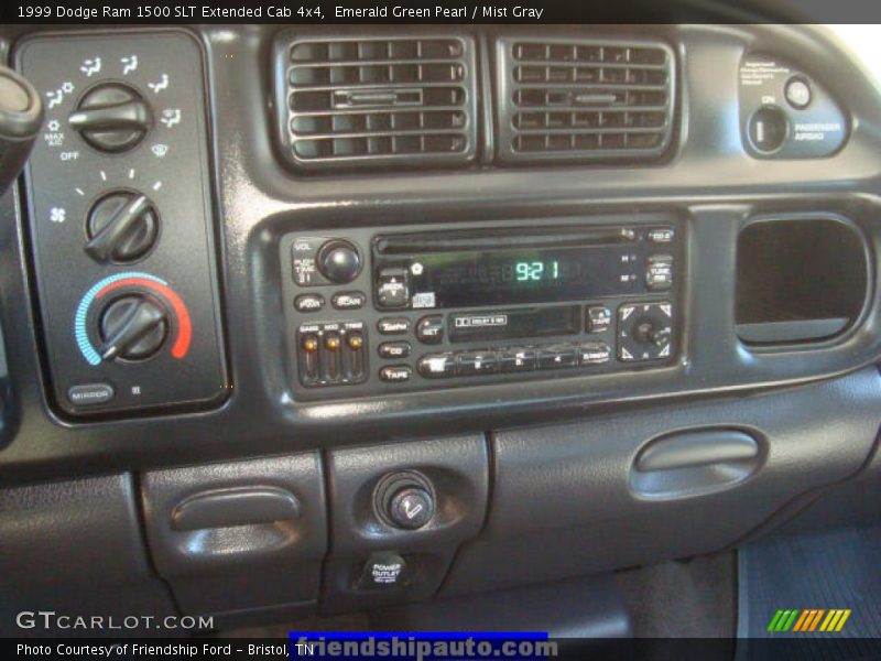 Emerald Green Pearl / Mist Gray 1999 Dodge Ram 1500 SLT Extended Cab 4x4