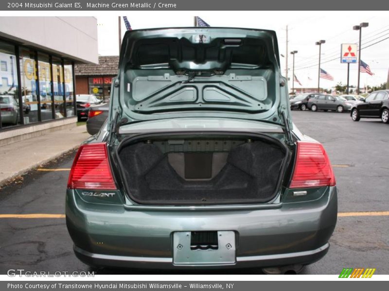 Machine Green Metallic / Creme 2004 Mitsubishi Galant ES