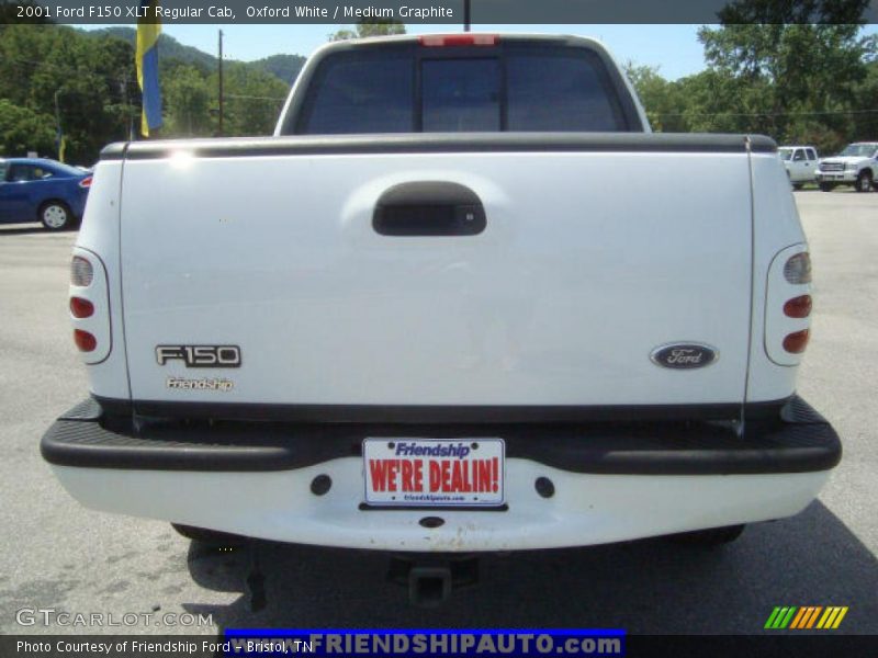 Oxford White / Medium Graphite 2001 Ford F150 XLT Regular Cab