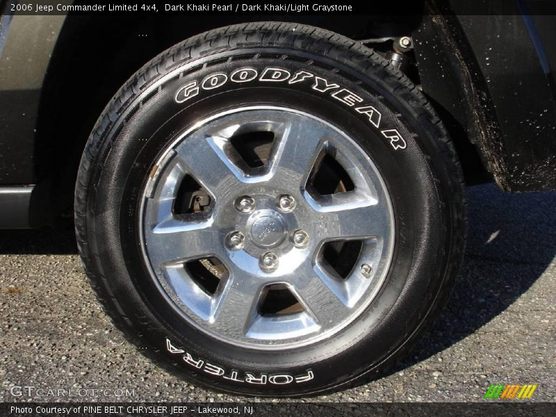 Dark Khaki Pearl / Dark Khaki/Light Graystone 2006 Jeep Commander Limited 4x4