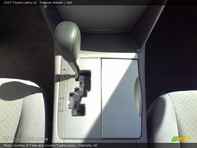 Titanium Metallic / Ash 2007 Toyota Camry LE