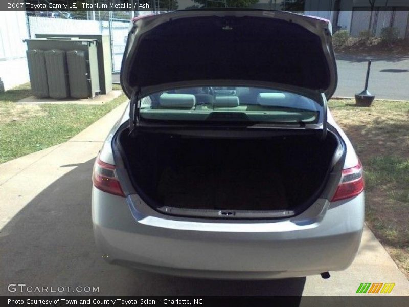 Titanium Metallic / Ash 2007 Toyota Camry LE