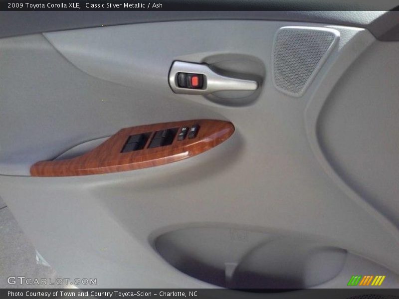 Classic Silver Metallic / Ash 2009 Toyota Corolla XLE