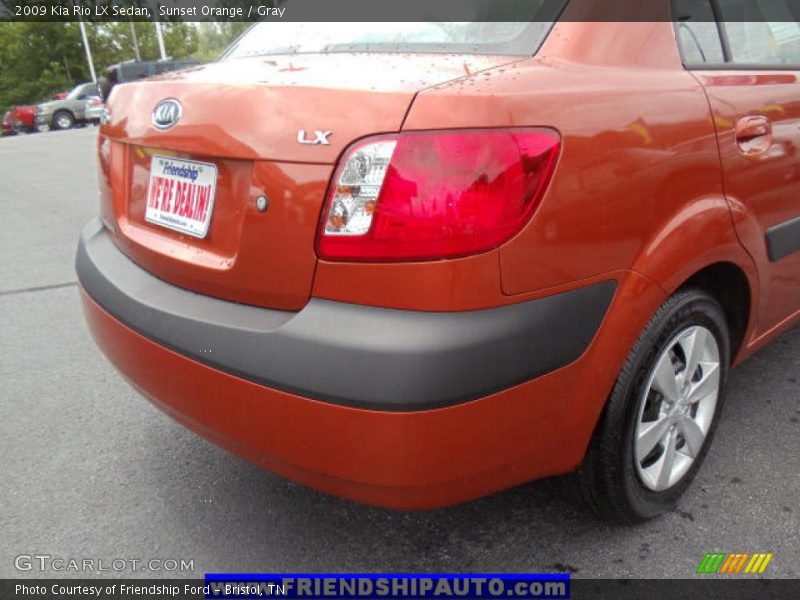 Sunset Orange / Gray 2009 Kia Rio LX Sedan