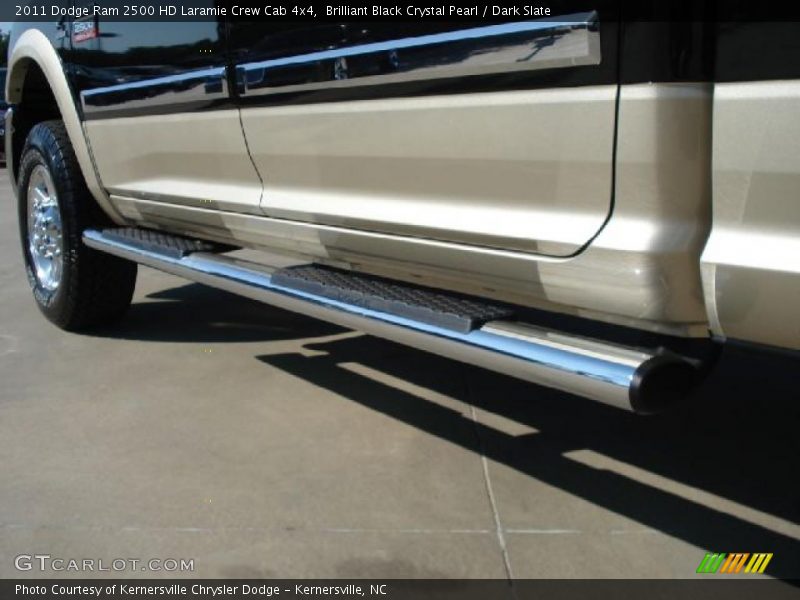 Brilliant Black Crystal Pearl / Dark Slate 2011 Dodge Ram 2500 HD Laramie Crew Cab 4x4