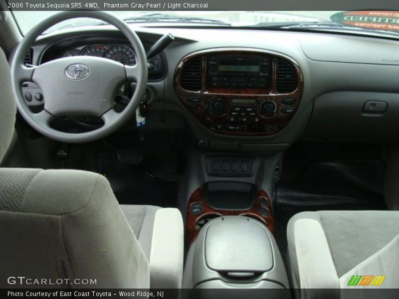 Phantom Gray Pearl / Light Charcoal 2006 Toyota Sequoia SR5 4WD