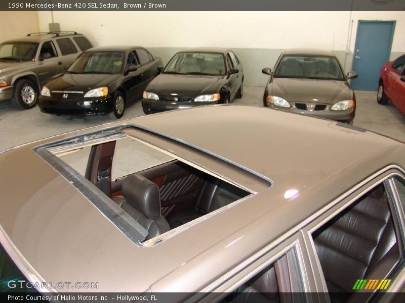 Brown / Brown 1990 Mercedes-Benz 420 SEL Sedan