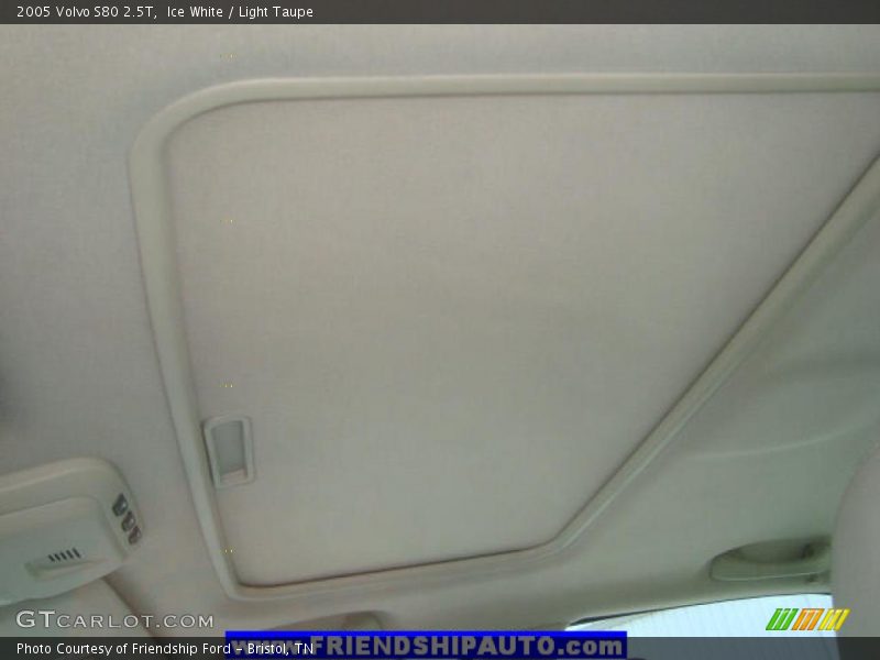 Ice White / Light Taupe 2005 Volvo S80 2.5T