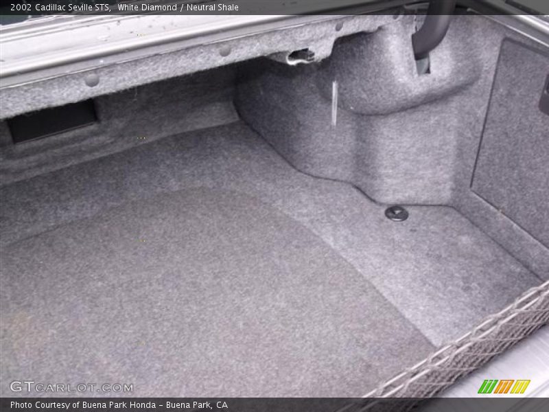 White Diamond / Neutral Shale 2002 Cadillac Seville STS