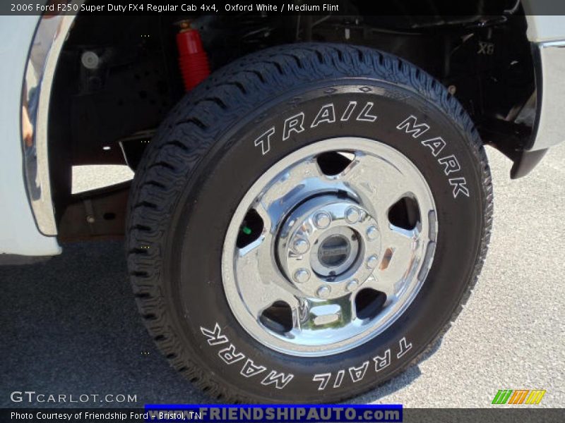 Oxford White / Medium Flint 2006 Ford F250 Super Duty FX4 Regular Cab 4x4