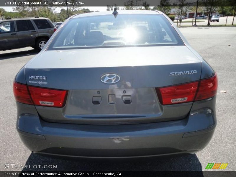 Willow Gray / Gray 2010 Hyundai Sonata GLS