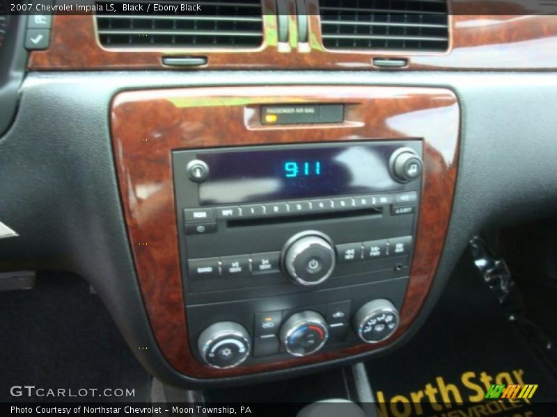 Black / Ebony Black 2007 Chevrolet Impala LS