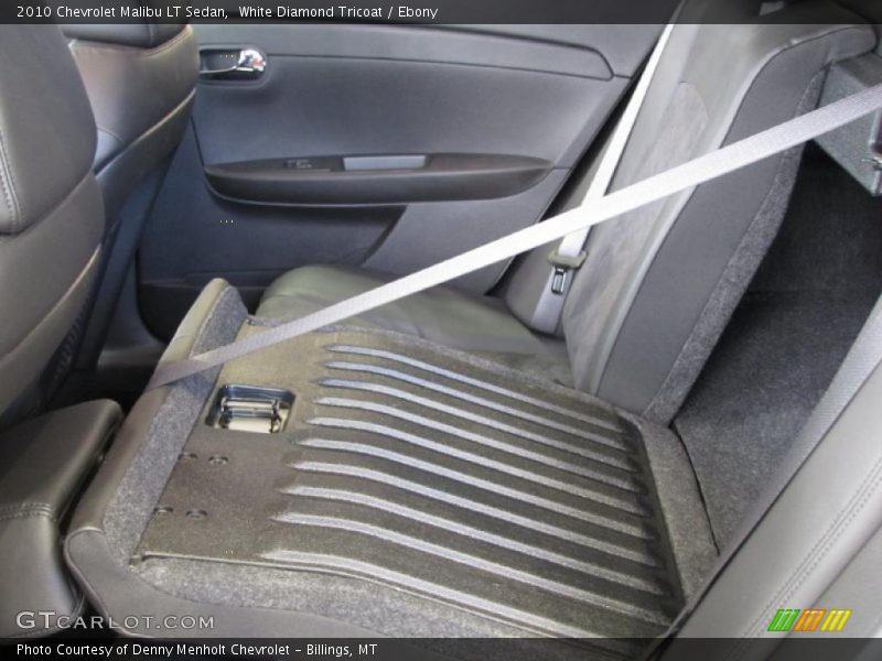 White Diamond Tricoat / Ebony 2010 Chevrolet Malibu LT Sedan