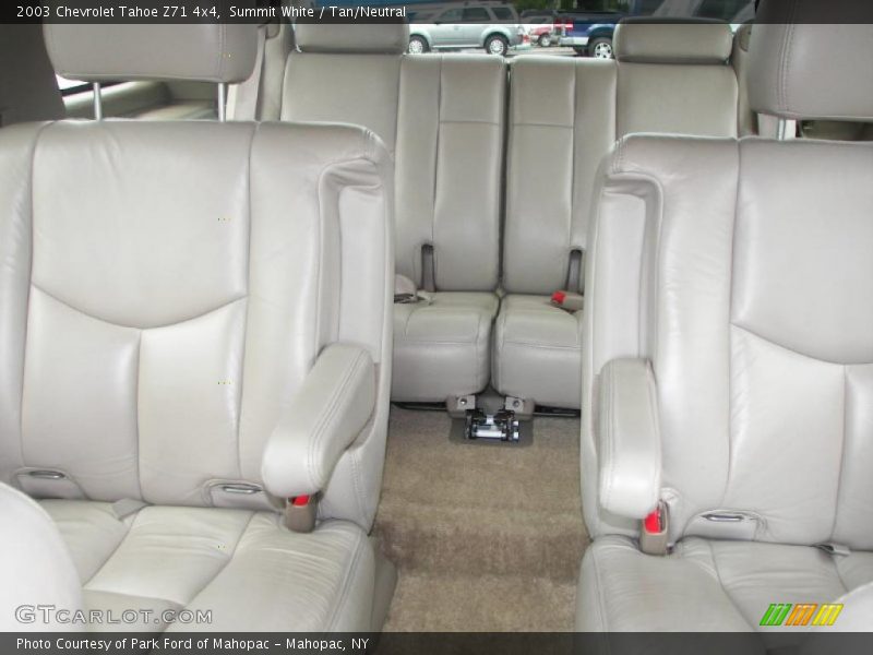 Summit White / Tan/Neutral 2003 Chevrolet Tahoe Z71 4x4