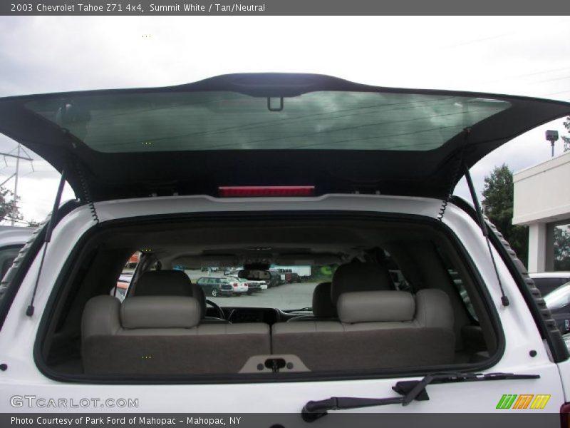 Summit White / Tan/Neutral 2003 Chevrolet Tahoe Z71 4x4