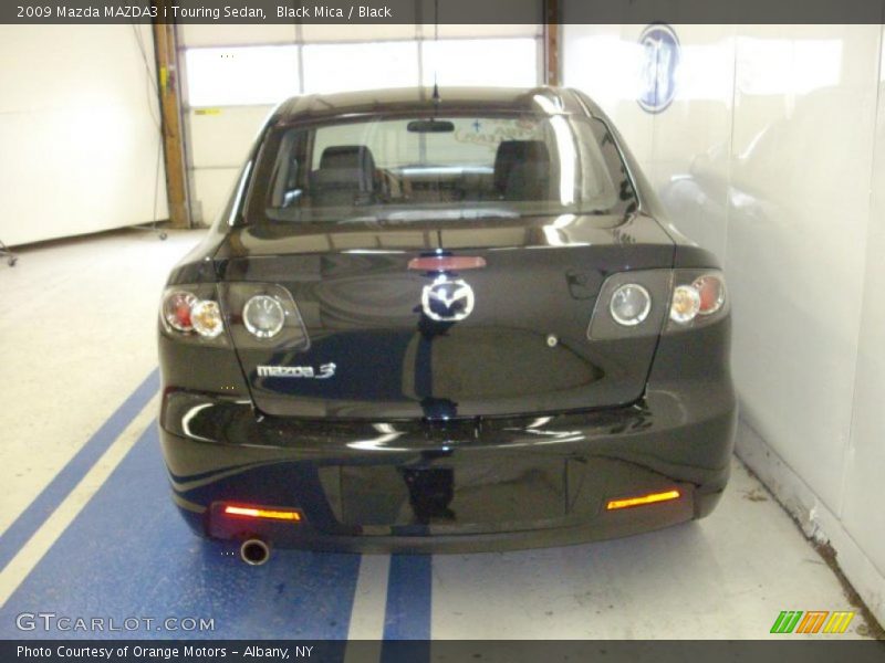 Black Mica / Black 2009 Mazda MAZDA3 i Touring Sedan