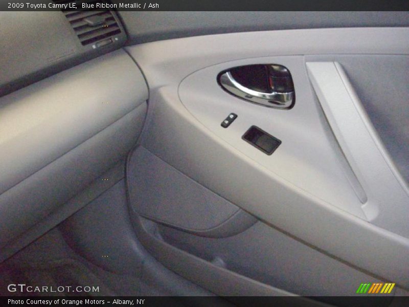 Blue Ribbon Metallic / Ash 2009 Toyota Camry LE