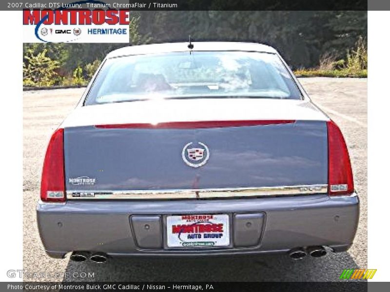 Titanium ChromaFlair / Titanium 2007 Cadillac DTS Luxury