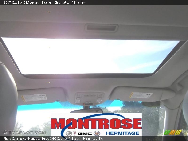 Titanium ChromaFlair / Titanium 2007 Cadillac DTS Luxury