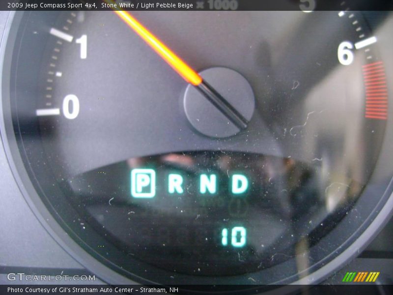 Stone White / Light Pebble Beige 2009 Jeep Compass Sport 4x4