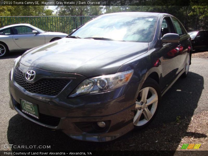 Magnetic Gray Metallic / Dark Charcoal 2010 Toyota Camry SE