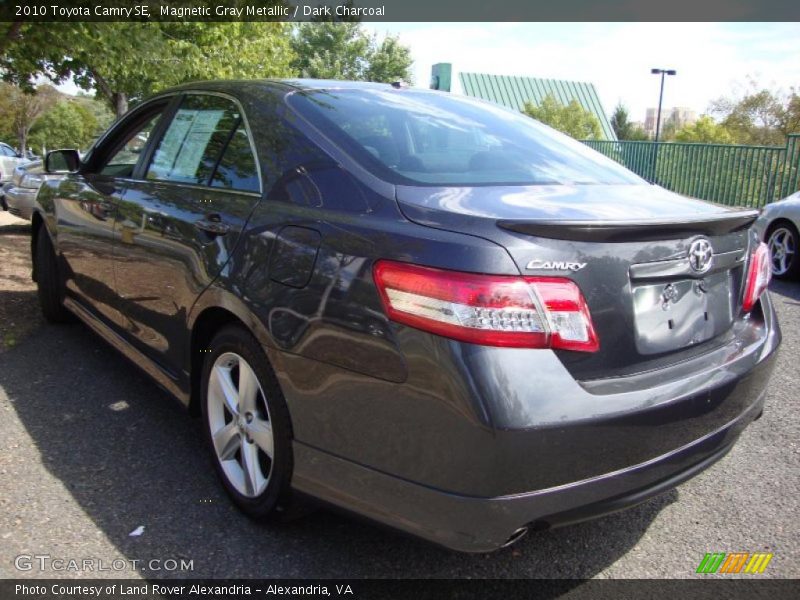 Magnetic Gray Metallic / Dark Charcoal 2010 Toyota Camry SE