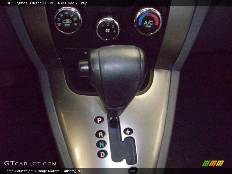 Mesa Red / Gray 2005 Hyundai Tucson GLS V6