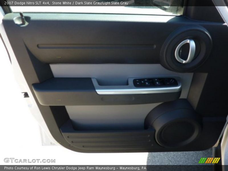 Stone White / Dark Slate Gray/Light Slate Gray 2007 Dodge Nitro SLT 4x4