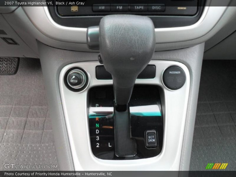 Black / Ash Gray 2007 Toyota Highlander V6
