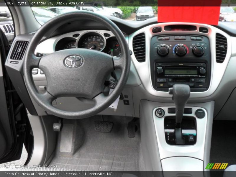 Black / Ash Gray 2007 Toyota Highlander V6
