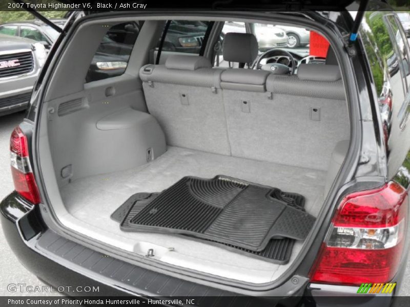 Black / Ash Gray 2007 Toyota Highlander V6