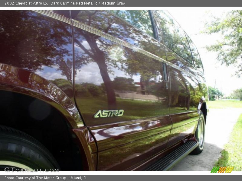 Dark Carmine Red Metallic / Medium Gray 2002 Chevrolet Astro LS