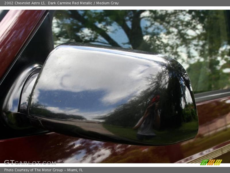 Dark Carmine Red Metallic / Medium Gray 2002 Chevrolet Astro LS