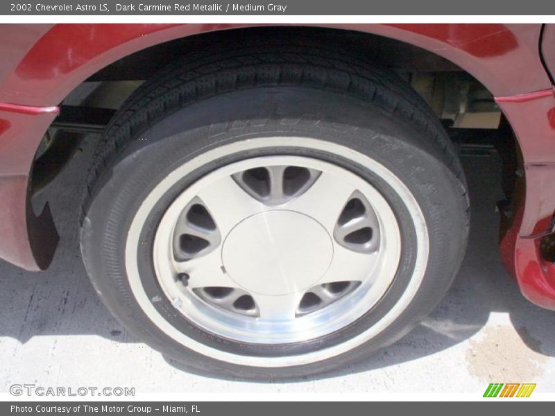 Dark Carmine Red Metallic / Medium Gray 2002 Chevrolet Astro LS